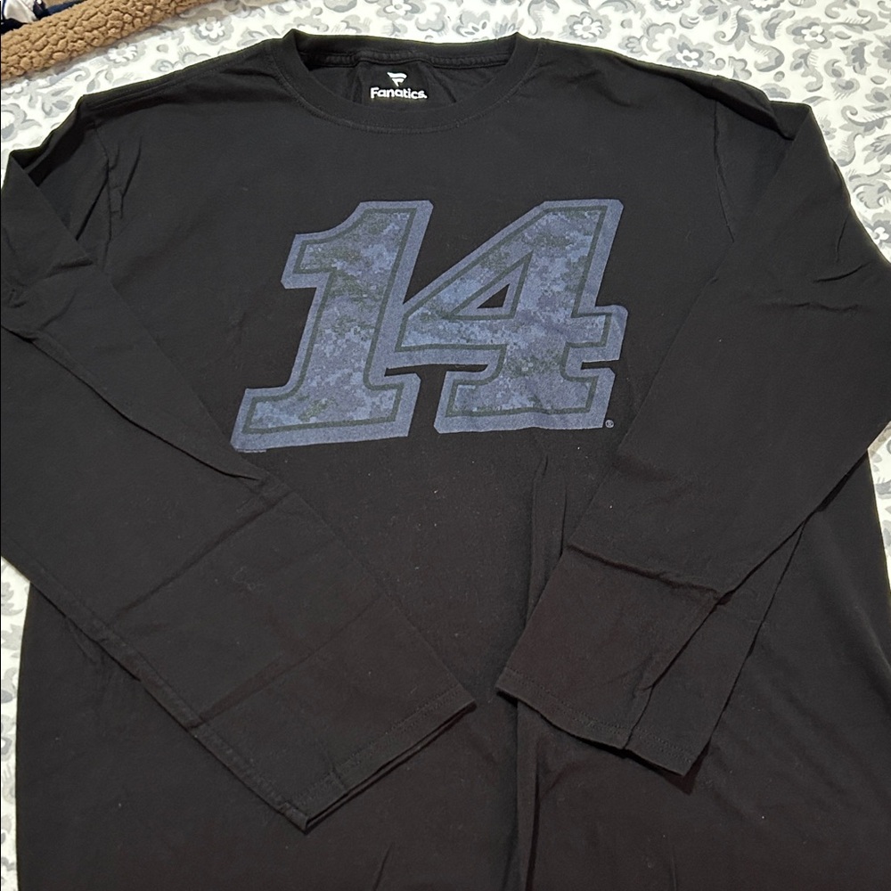 Fanatics black long-sleeve shirt 🏁